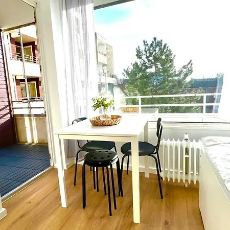Schoene Wohnung In Linden - 48Qm, Moderne Kueche, Bad, Balkon, 4 Personen, Wifi Hannover Exterior photo