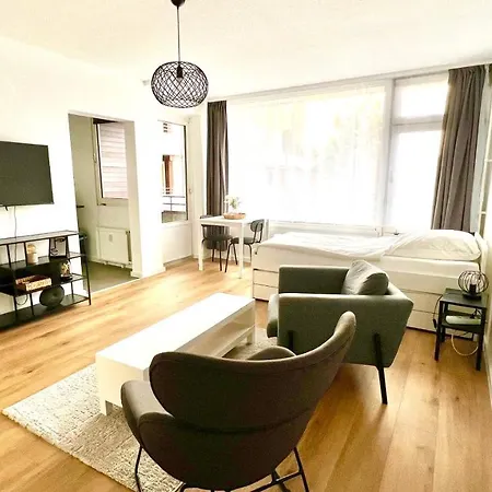 Schoene Wohnung In Linden - 48Qm, Moderne Kueche, Bad, Balkon, 4 Personen, Wifi Hannover Exterior photo